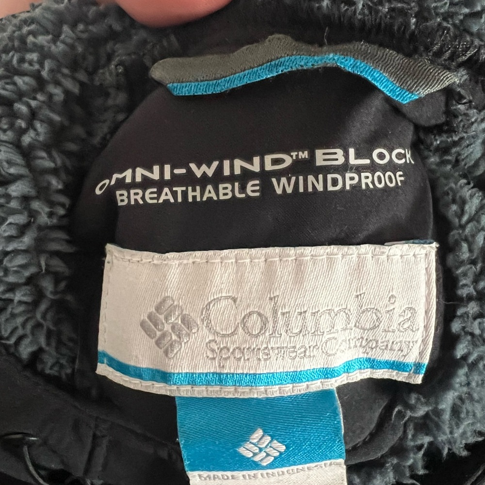 Columbia Black Hooded Jacket Coat Fuzzy Lined Size Medium Omiwind h20 resistant - Picture 4 of 5
